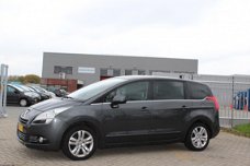 Peugeot 5008 - 2.0 HDiF ST Premiere 7p. panoramadak*NAVI*ENTERTAINMENT*BOMVOL