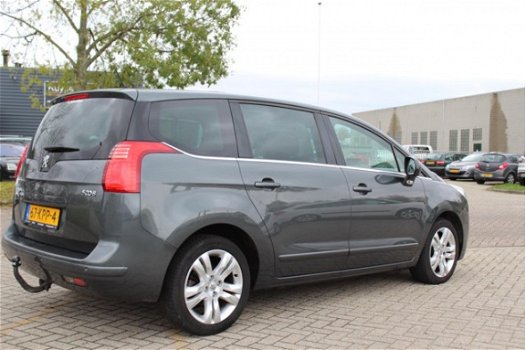 Peugeot 5008 - 2.0 HDiF ST Premiere 7p. panoramadak*NAVI*ENTERTAINMENT*BOMVOL - 1