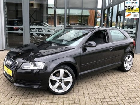 Audi A3 - 1.6 Attraction Clima Lm.velgen Elec.pakket Radio/cd - 1