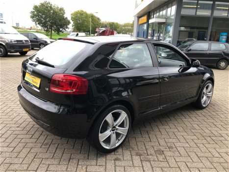 Audi A3 - 1.6 Attraction Clima Lm.velgen Elec.pakket Radio/cd - 1