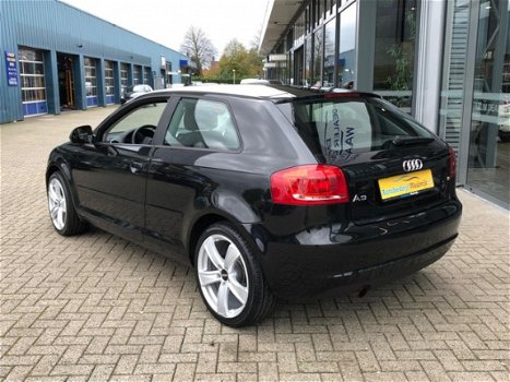 Audi A3 - 1.6 Attraction Clima Lm.velgen Elec.pakket Radio/cd - 1