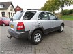 Kia Sorento - 2.5 CRDi Comfort nieuwstaat 180000 km 4x4 - 1 - Thumbnail