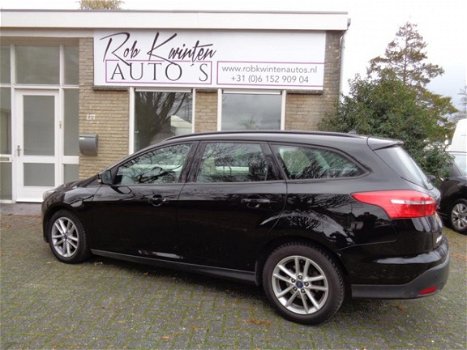 Ford Focus Wagon - 1.0 Lease Edition Navigatie / LM Velgen / Parkeersensoren achter / Airconditionin - 1