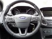 Ford Focus Wagon - 1.0 Lease Edition Navigatie / LM Velgen / Parkeersensoren achter / Airconditionin - 1 - Thumbnail