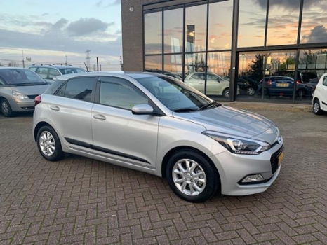 Hyundai i20 - 1.0 T-GDI Go 2016 NAVI, PDC, CRUISE-CONTROL, VOLLE PAKKET - 1