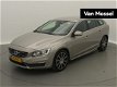 Volvo V60 - D6 Plug-In Hybrid 283pk Geartr. AWD Momentum EX. BTW - 1 - Thumbnail