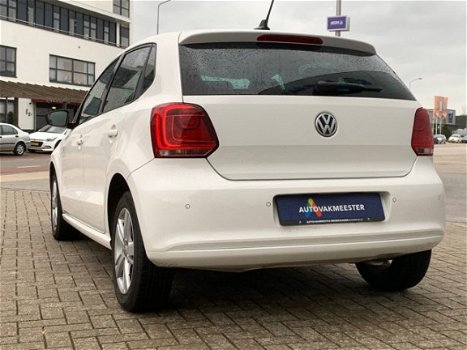 Volkswagen Polo - 1.2 Match/navigatie/airco/1e eigenaar/onderhoudsboekje - 1