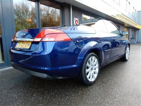 Ford Focus Coupé-Cabriolet - 1.6-16V Titanium - 1