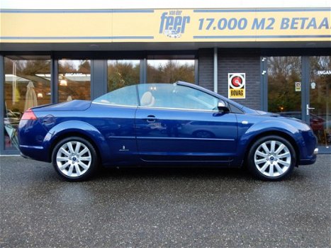 Ford Focus Coupé-Cabriolet - 1.6-16V Titanium - 1