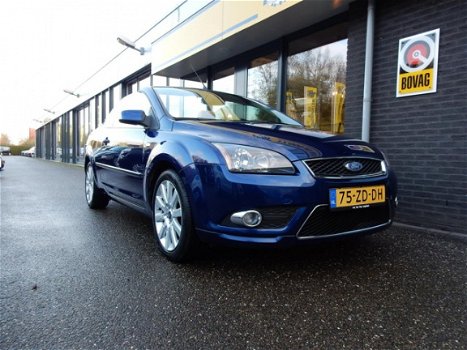 Ford Focus Coupé-Cabriolet - 1.6-16V Titanium - 1