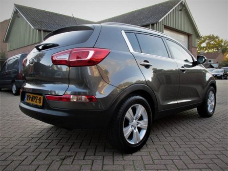 Kia Sportage - 2.0 X-ecutive Camera/Pdc/Leder/Cruise/Navi - 1