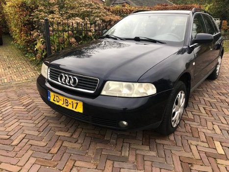 Audi A4 Avant - 1.8 5V Advance , , Apk 25-10-2020 - 1