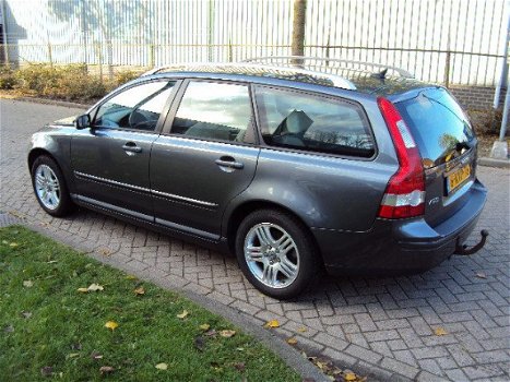 Volvo V50 - benzine 2.4 140PK - 1