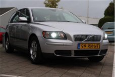 Volvo V50 - 1.6D Kinetic / Xenon / Clima / 2005