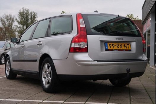 Volvo V50 - 1.6D Kinetic / Xenon / Clima / 2005 - 1