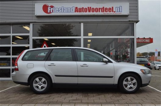 Volvo V50 - 1.6D Kinetic / Xenon / Clima / 2005 - 1