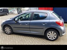 Peugeot 207 - 1.4 VTi Cool 'n Blue 5 Deurs Airco