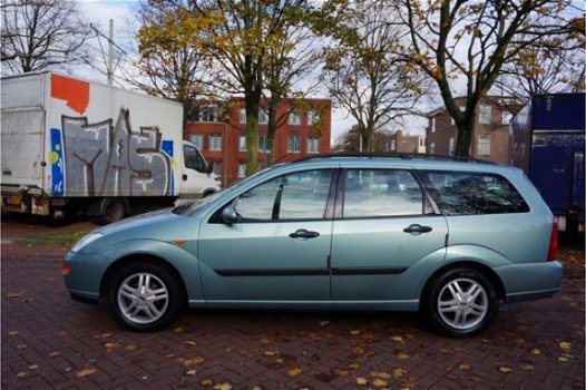 Ford Focus Wagon - 1.6-16V Trend airco - 1