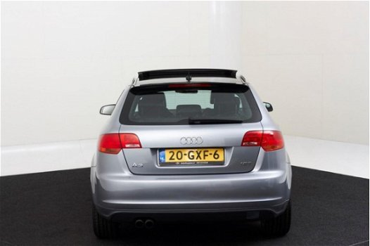 Audi A3 Sportback - 1.8T S-line, Panoramadak - 1