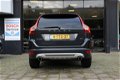 Volvo XC60 - 2.4D 175 pk R-Design Automaat - 1 - Thumbnail