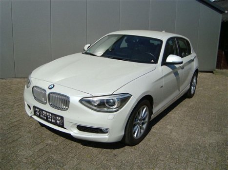 BMW 1-serie - 120d Urban edition - 1