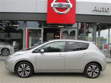 Nissan LEAF - 30kWh TEKNA / BUSINESS ED. * PRIJS INCLUSIEF BTW * QUICKCHARGER * BTW VERREKENBAAR - 1