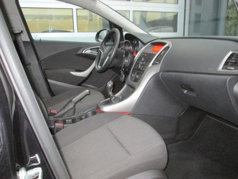 Opel Astra Sports Tourer - 1.4 Edition / Rijklaar Prijs - 1