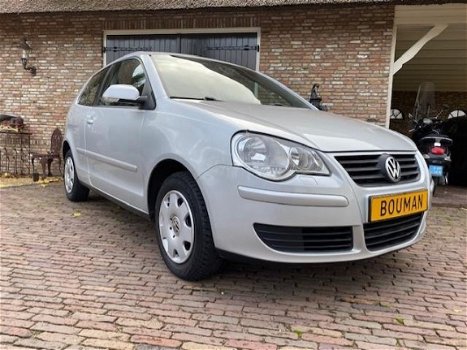 Volkswagen Polo - 1.4 16v Tour Cruise - Stoelverwarming - 1