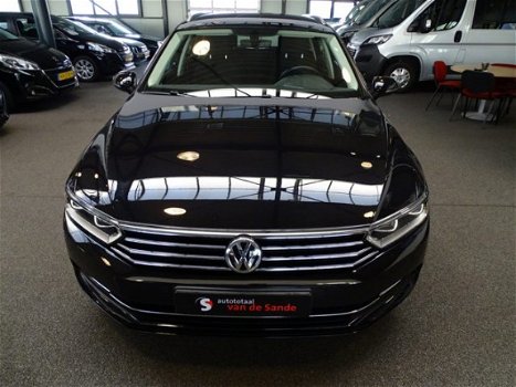 Volkswagen Passat Variant - 1.6 TDI Connected Series, Dab, Led, etc - 1