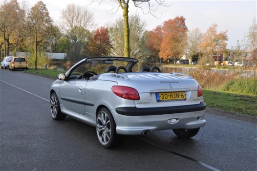 Peugeot 206 CC - 2.0-16V CABRIOLET, CLIMA/STOELVERWARMING/STANDKACHEL - 1