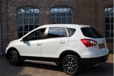 Suzuki S-Cross - 1.6 High Executive AllGrip Navigatie, Leder, Pano dak, Xenon, Camera, Full Option