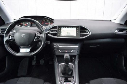 Peugeot 308 SW - 1.2 110pk PureTech Allure LED Koplampen, Panoramadak, Sportstoelen, Full Map Navi, - 1