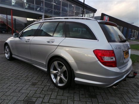 Mercedes-Benz C-klasse Estate - 180 Ambition Avantgarde Edition C Navigatie-Half-leer, Pdc, Airco - 1