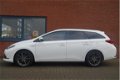 Toyota Auris Touring Sports - 1.8 Hybrid Business Pro Exclusive - 1 - Thumbnail