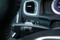 Volvo V60 - 1.6 T3 R-Design | Trekhaak | Dealeronderhouden | Navigatie - 1 - Thumbnail