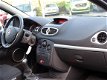 Renault Clio - 1.2 TCe 100 Collection / Airconditioning - 1 - Thumbnail