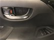 Peugeot 108 - 1.0 e-VTi Allure 5DRS NAVIGATIE BY APPLE CARPLAY-AIRCO-BLEU TOOTH-ACHTERUITRIJCAMERA - 1 - Thumbnail