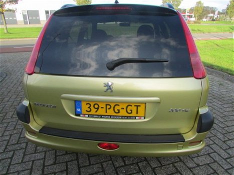Peugeot 206 SW - 1.4 Pop' Art Nieuwe APK - 1