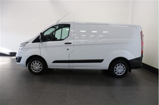 Ford Transit Custom - 2.0 TDCI - Airco - Navi - Cruise - 2017 - € 12.900, - Ex - 1