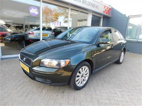 Volvo S40 - 2.4 Edition II AUTOMAAT - 1