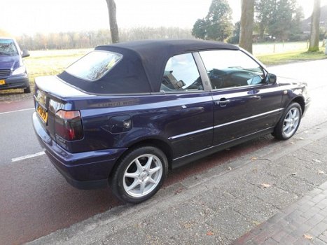 Volkswagen Golf Cabriolet - 1.8 55KW Basis word geleverd met nw apk - 1