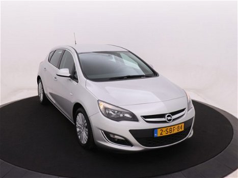 Opel Astra - 1.4 Turbo 120pk Design Edition | Airco | 17''LM | Cruise | - 1
