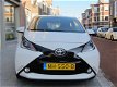 Toyota Aygo - 1.0 VVT-i x-play Airco, Camera, Mistlampen voorzijde - 1 - Thumbnail