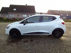 Renault Clio - 0.9 TCe Limited / Profiteer van onze najaarsactie