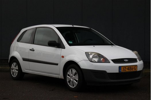 Ford Fiesta - 1.4 TDCI 3 Deurs CD/Apk 09-2020/ koppeling slipt - 1