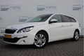 Peugeot 308 SW - 1.2 e-THP Blue Lease Executive 1e eigenaar/ Geen import/ Navi/ Panodak/ Trekhaak - 1 - Thumbnail