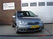 Toyota Yaris - 1.3 VVT-i S-Line Airco/met boekjes en NAP - 1 - Thumbnail