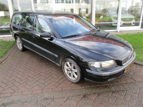 Volvo V70 - 2.4 D5 Geartronic Automaat - 1