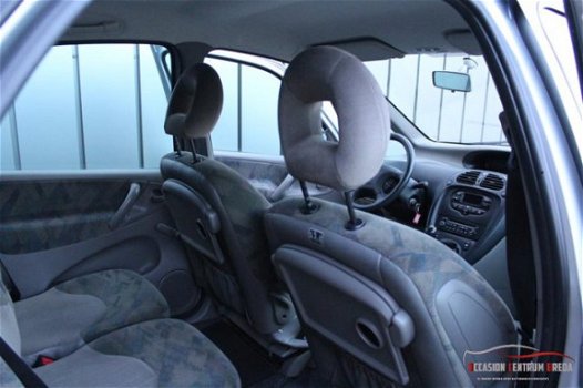 Citroën Xsara Picasso - 1.8I 16V NWE APK AIRCO ELEK. RAMEN - 1