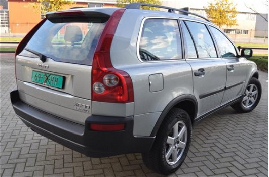 Volvo XC90 - 2.5 T Elite 7 zitter, bijtel vriendelijk Optie met volleder mogelijk - 1